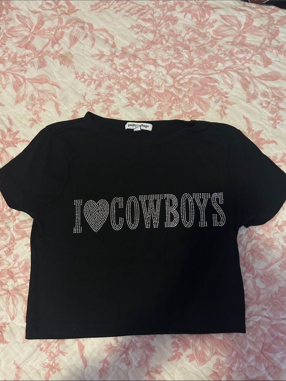 PrettyLittleThing Black 'I ♥ COWBOYS' Rhinestone Crop Tee